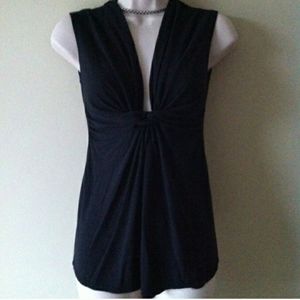 Black v neck style top